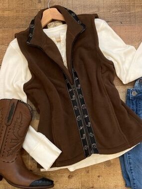 Riding VEST Zip Up Cozy Chocolate Fleece Cool Mornings Pockets Brit & Bridle
